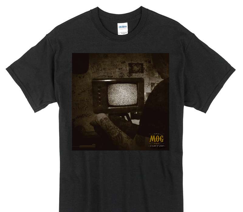 Custom Gildan 100% Cotton Black T-Shirt