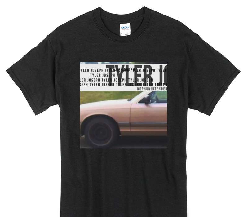 Custom Gildan 100% Cotton Black T-Shirt